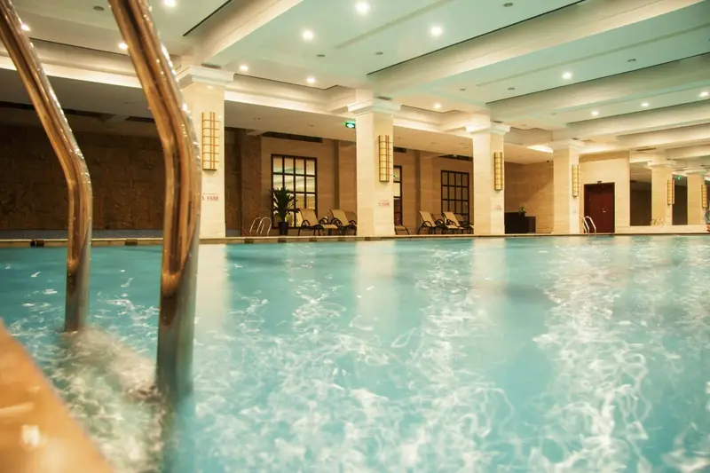 Large indoor swimming pool with steps and handrails Aquafun Sheffield